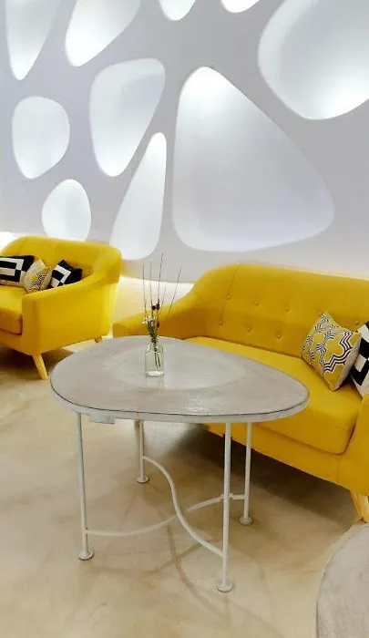 Hotel Suite Generis (Adults Only)-1